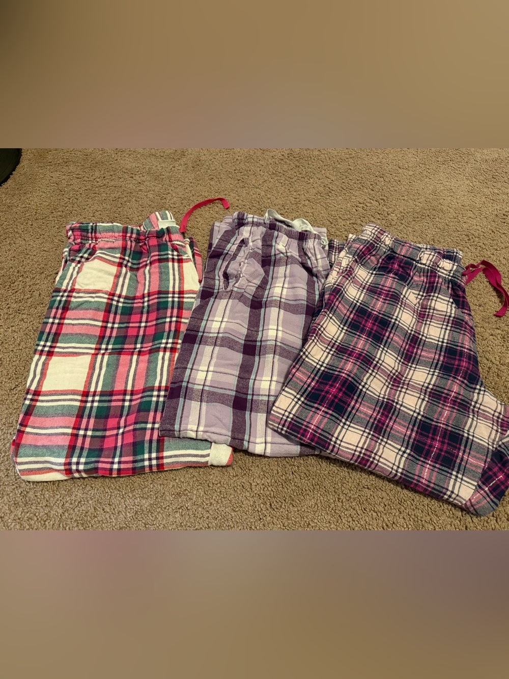 Women pajama pants & fuzzy socks
